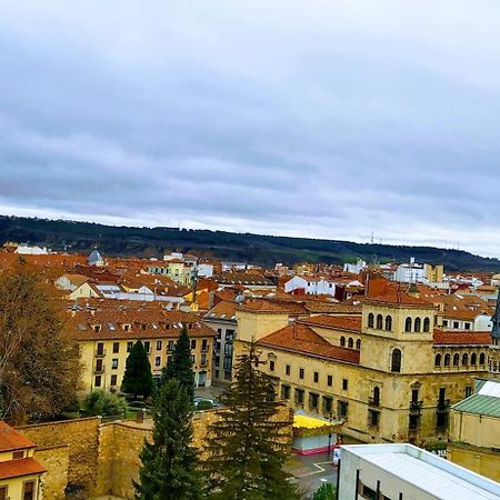 Апартаменты Pleno Centro Nuevo Parking Леон Экстерьер фото